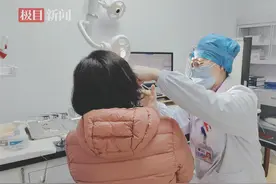 女子每天掏耳十余次，耳朵里竟然长了“瘤”图片