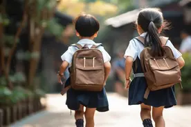 节后首日，“600号”咨询门诊接诊焦虑学生：如何尽快恢复上班上学状态？图片