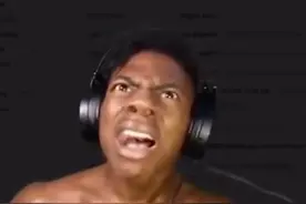 网友沸腾！世界顶流“甲亢哥”抵达重庆！谁？这个表情包你一定见过！外交部回应→图片