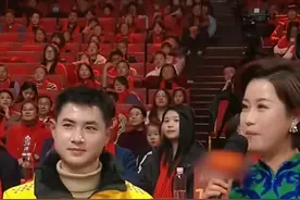 外卖员登安徽春晚受争议，站点队长：他非常能吃苦，春节不回家留合肥跑单图片