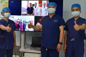 云南首台远程机器人手术在昆明医科大学第二附属医院完成图片