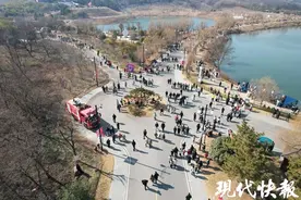 2025邳州艾山新春文化旅游季热闹开场图片