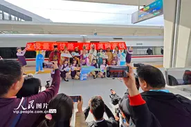 潍烟高铁开通运营图片