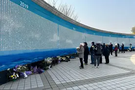 北京新闻早报 | 清明假期接待游客903万人次图片