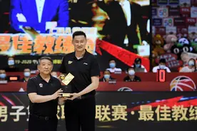 宫鲁鸣重新出山，中国女篮未来可期图片