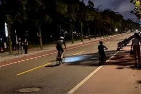 8岁就能上路？亲子骑行团忽视年龄门槛，低龄骑行热存安全隐患图片