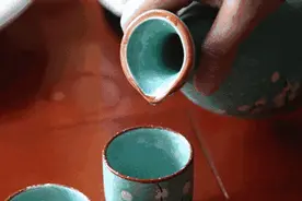 人老了，不喝三酒，不比三物，不走三亲！这才是最通透的活法图片