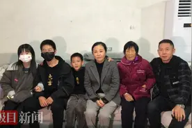 孙卓到南京工业大学报到，10年前《亲爱的》曾在该校路演，孙海洋：《亲爱的》电影，有了很完美的结局图片