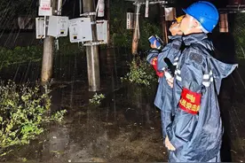 累计出动6.1万余人！南方电网争分夺秒开展灾后复电工作图片