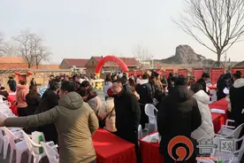 胶州：艾山脚下的双向奔赴| 2025年洋河镇“春风送岗”专场招聘会成功举行图片