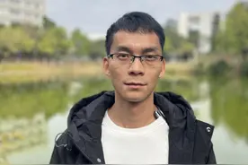 35岁大一学生唐尚珺：担心挂科成为网友笑柄 没有时间厌学图片