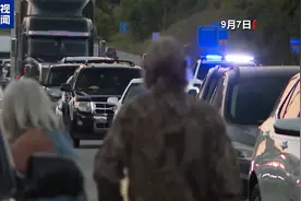 美国肯塔基州州际公路枪击案嫌疑人仍在逃 搜捕继续图片