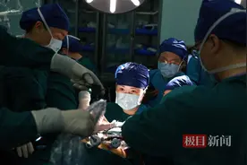 一周内，接连为4名女性修补“漏洞”！洪莉教授团队带她们重拾生活信心图片