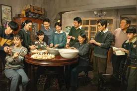 专访《人世间》导演李路：“任何时代都是以小人物为分母构成的”丨影视大咖谈③图片