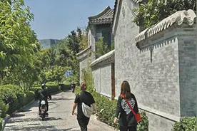 改造背街小巷 提升城市品质图片