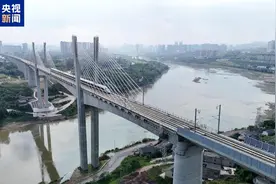 渝昆高铁渝宜段进入运行试验阶段图片
