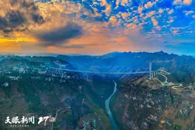 春节期间贵州花江峡谷特大桥成为热门打卡胜地图片