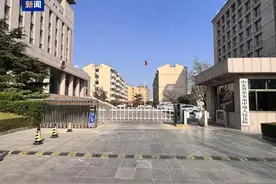 嫌疑人之一竟是邻居！“4人入室抢婴贩卖案”今天开庭！图片