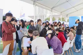 长三角高校毕业生专场招聘会在上海举办，提供岗位超2.1万个图片
