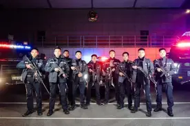 全球特警“世界杯”，浙江小伙们夺冠！网友：逆袭！热泪盈眶图片