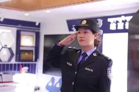 长大后我就成了你：又一批英烈子女重启父辈警号图片