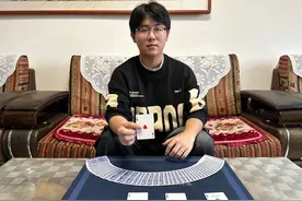 看我“72”变，潍坊临朐19岁小伙自学魔术8年练成“刘谦”手图片