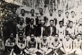 1936年的柏林奥运会上，中国的 “神行太保”与天才运动员欧文斯结为好友图片