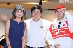 知名主持人官宣将再婚 女友已怀孕图片