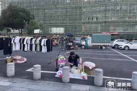 炎夏摆摊记｜浙里办顺利注册成为“野生摊主”，忙了三天，成交三单图片