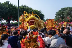 大年初一，逾7万人到莲花山体验广府“最年味”图片