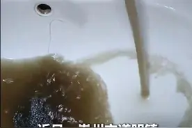 不敢喝！井水有时浑得像咖啡，成都白塔湖附近居民想喝“自来水”【C视频·问政四川】图片