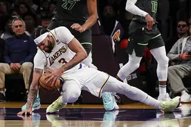 NBA｜戴维斯左眼再度受伤提前退赛 湖人不敌森林狼排名下滑至西部第9图片