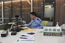 贵阳市公安局出入境管理分局优化办证服务 群众满意再升级图片