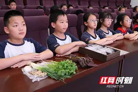 长郡株洲云龙实验学校：中医药进校园 感受传统文化的独特魅力图片