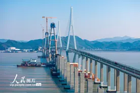 浙江宁波：象山港跨海大桥建设有序推进图片