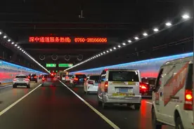 中山交警：对深中通道加密视频巡查，严查违法占用应急车道行为图片