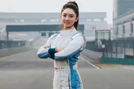 从视频博主到F1学院赛场的中国女车手图片