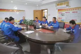 中国石化安全生产警示日，大鹏湾油库消防培训进行中图片