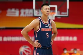 全明星街球派对回应阿联事件：一眼假！身份证我看过 不一样图片