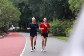 中国记协“我的马拉松”微视频征集展示，北京日报入选图片