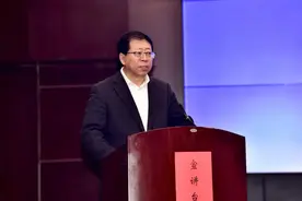 宣讲全国两会精神 汇聚磅礴奋进力量——省人大常委会举办第四期“人大代表讲坛”活动图片