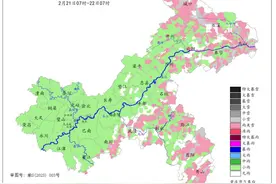昨日今晨重庆18个区县迎降雪 局地积雪深度达2～5厘米图片