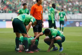 北京国安公布王刚伤情，3根肋骨骨折接受手术治疗图片