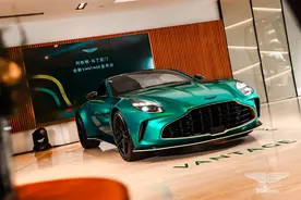 为真正驾驶者而生，阿斯顿•马丁全新 Vantage 厦门焕新首秀图片