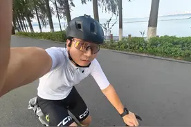 武汉男子从东湖绿道骑行上下班：没有堵车，单程大约18公里，到公司先洗个澡图片