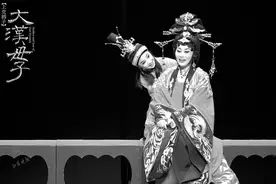 上党梆子《大汉母子》彩排演出受热捧图片