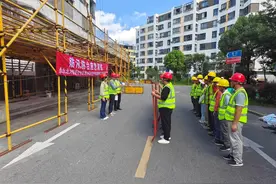筑牢防汛安全线 实战演练显成效图片
