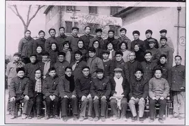 百年青中丨弘扬育人文化，改革创新中出业绩图片