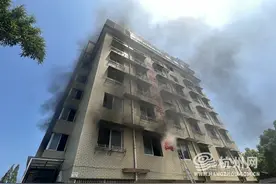 楼里电瓶车起火了怎么办？消防员教你如何正确逃生图片