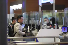 沈阳口岸迎来首批免签入境韩国旅客图片